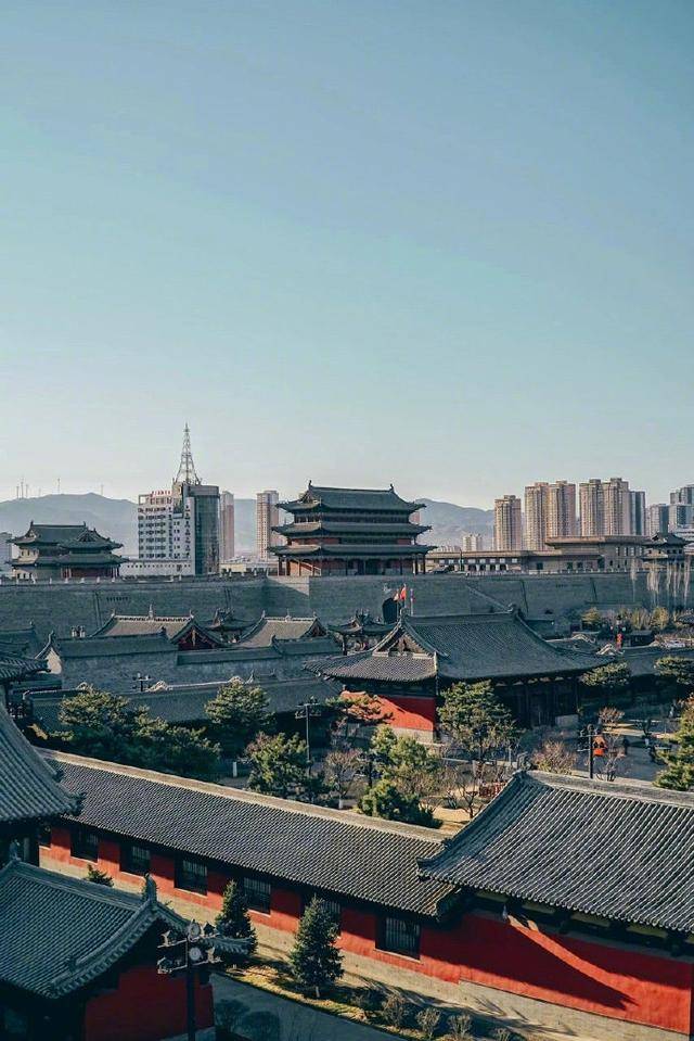 大同梦想与现实交汇的都市交响曲