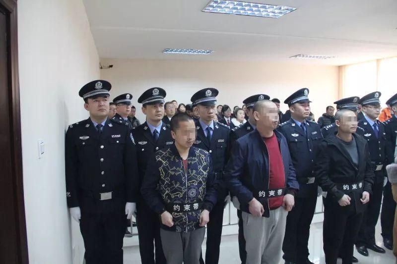 鄂尔多斯小巷深处的藏宝图，一家特色小店的故事